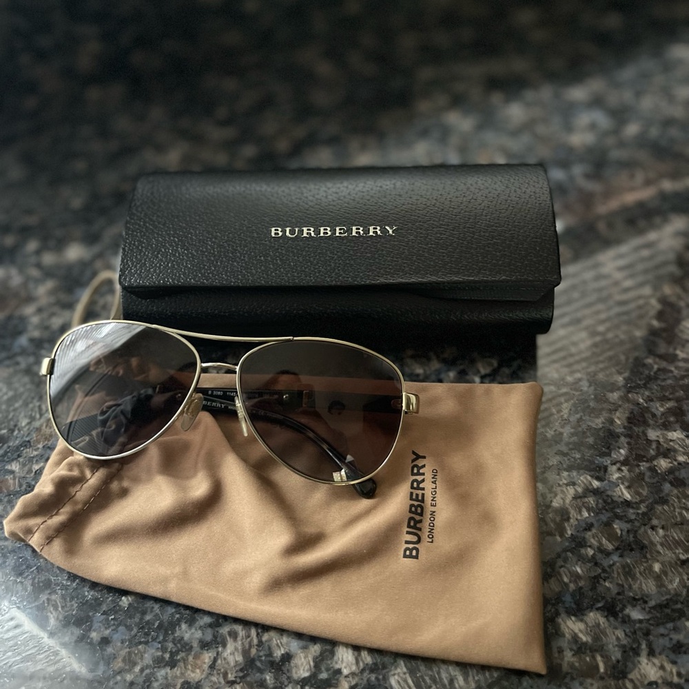Burberry polarized sunglasses